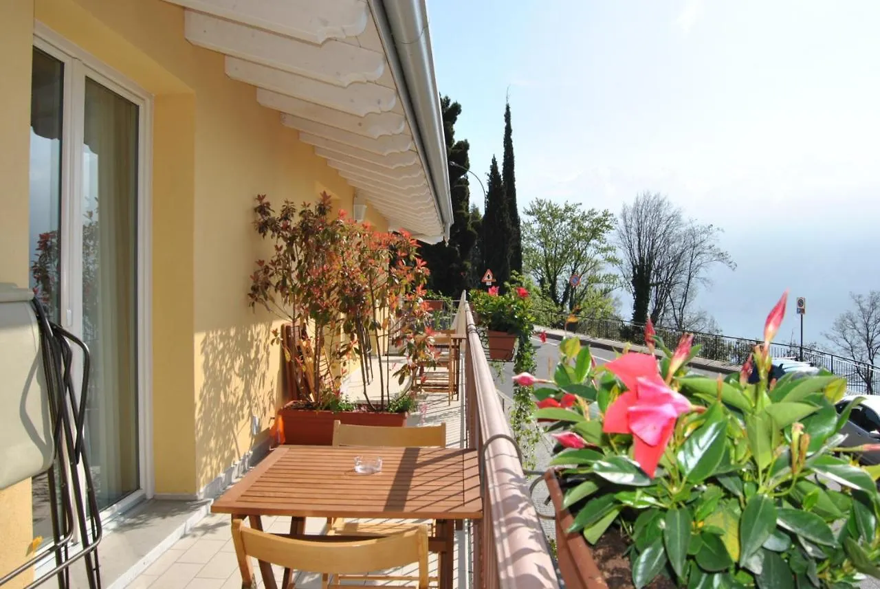 Hotel Gallo Tignale