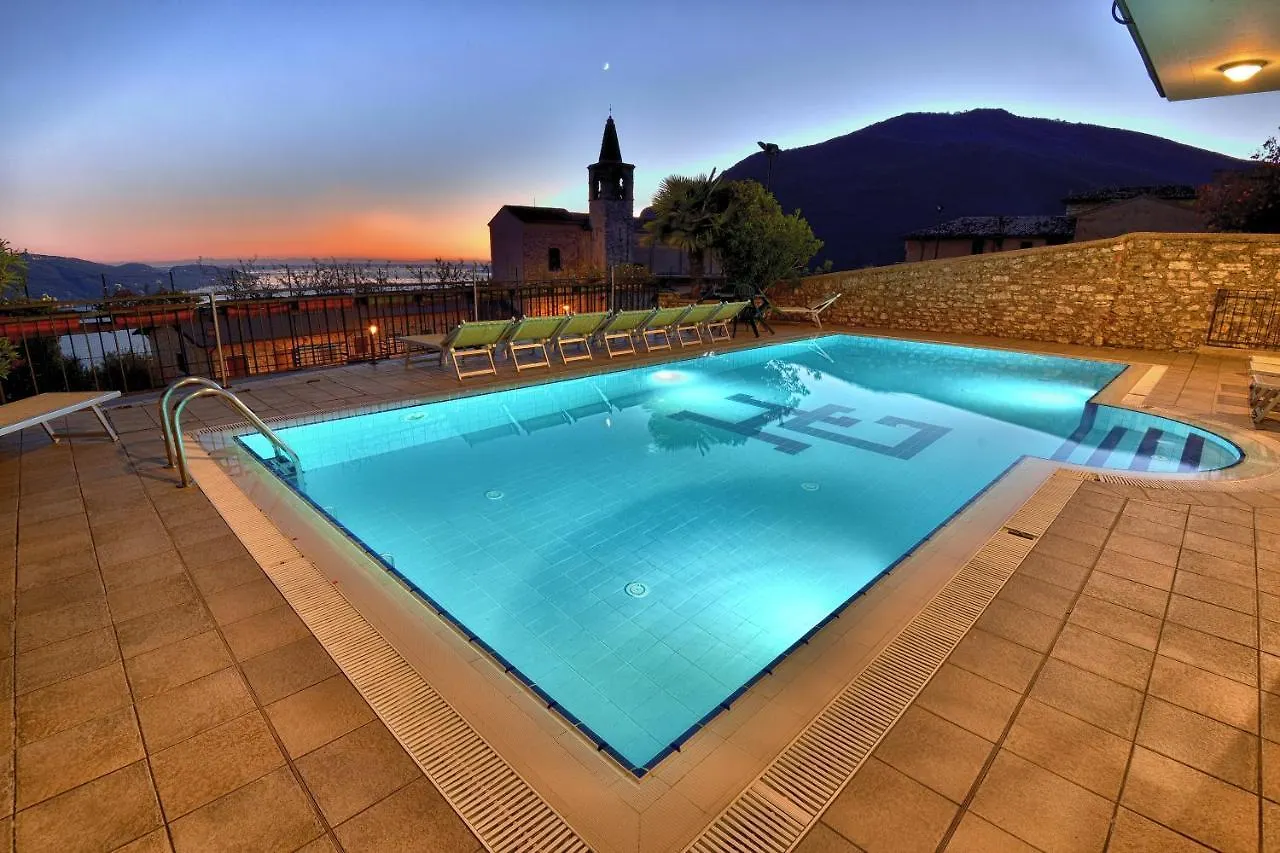 Hotel Gallo Tignale 3*,  Italien
